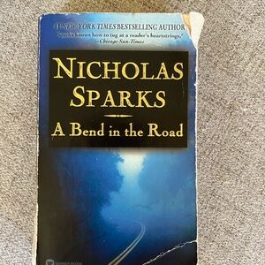 Nicholas Sparks 'A Bend in the Road' Book